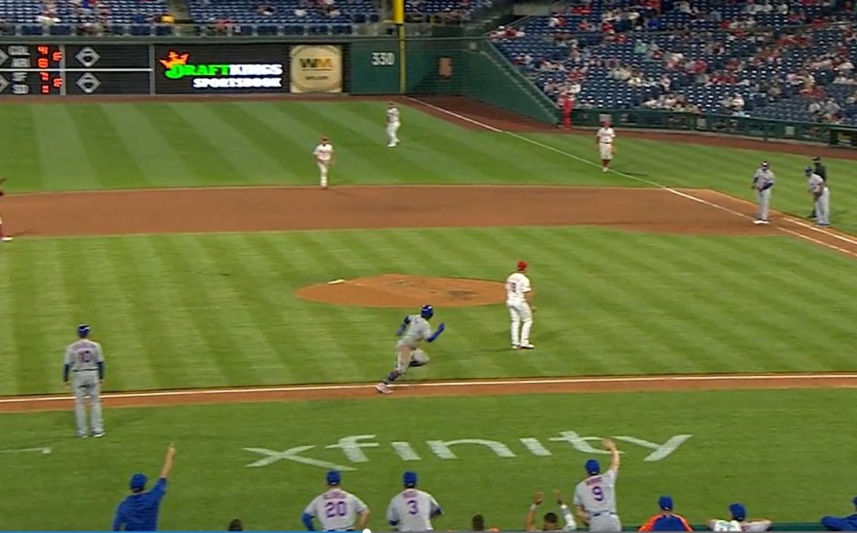 La carrera fue parte de un rally de seis carreras de los Mets. (Captura de pantalla)
