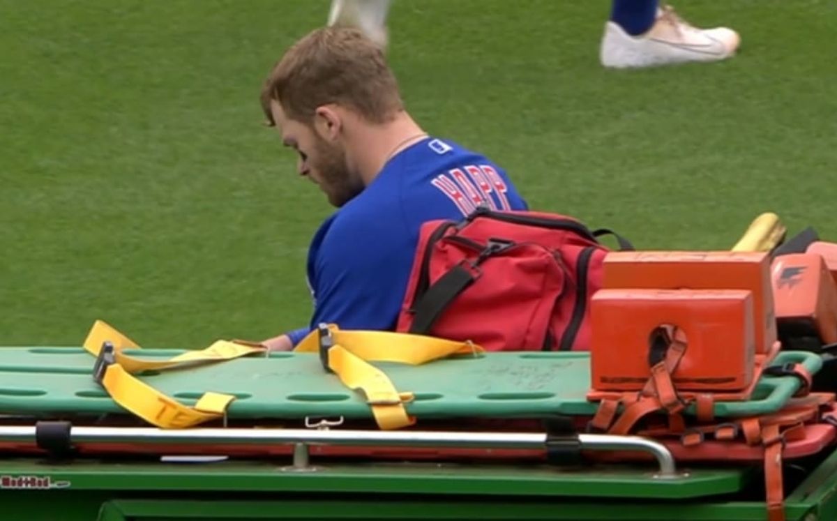 Ian Happ había disparado un jonrón de tres carreras momentos antes del accidente. (MLB.com)