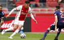Edson Álvarez tuvo un gran cierre de torneo con el Ajax. FOTO: AFP.