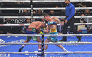 Canelo sintió cómo le rompió el pómulo a Saunders. (Foto: Mexsport)