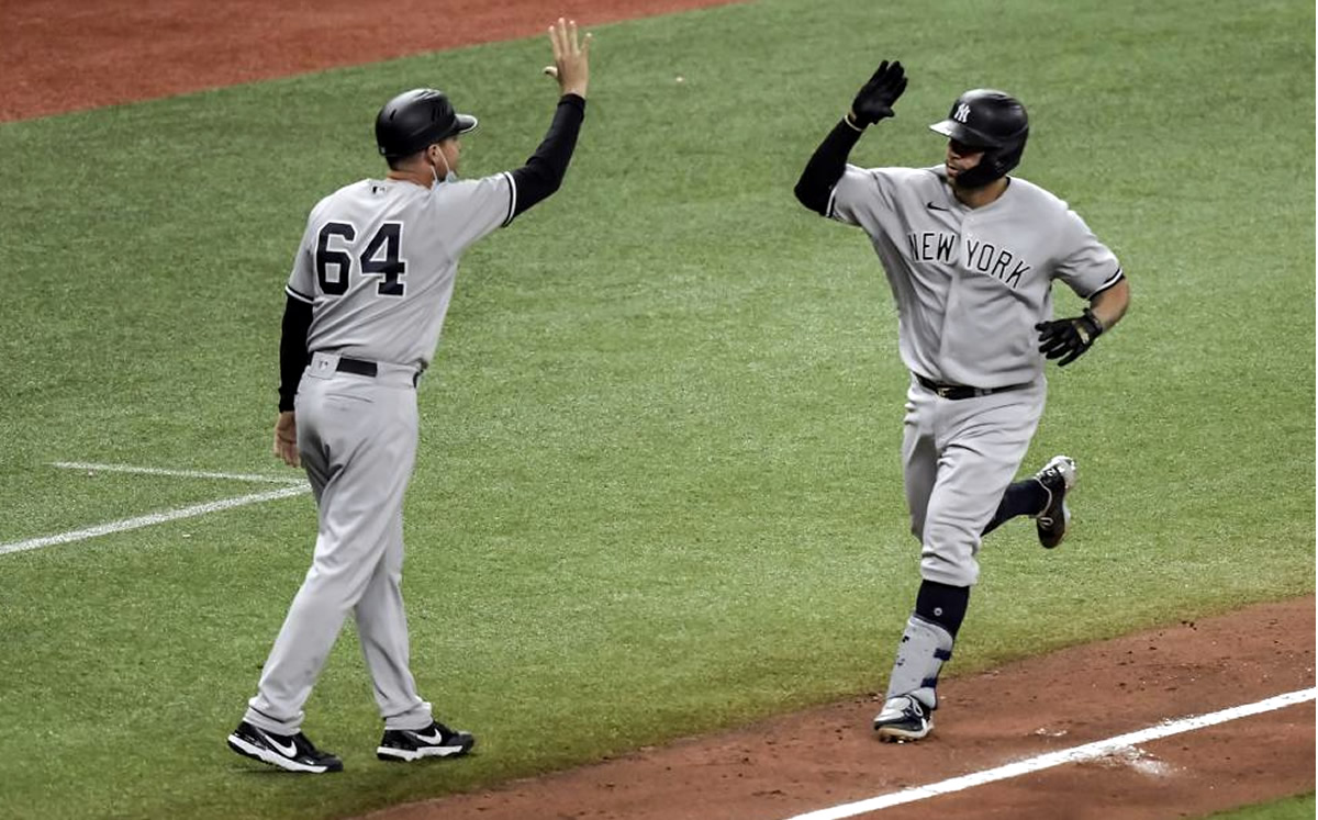 Con pitcheo y bateo, Yankees se queda el primer juego en Tampa Bay