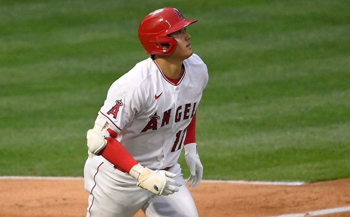 Shohei Ohtani ha alternado esta temporada lanzando y bateando para Angels. (MLB.com)