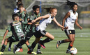 Las mujeres podrán jugar en equipos masculinos. (Foto: AFA)