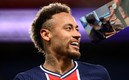 Neymar se protegió contra la covid-19. FOTO: AFP.