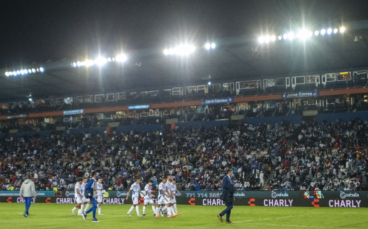 Al final del partido el inmueble lució casi lleno. FOTO: Mexsport.