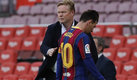 Ronald Koeman y Lionel Messi (Reuters)