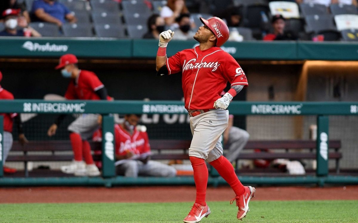Alexi Amarista es el primer jugador en batear el ciclo esta temporada en la LMB. (Enrique Gutiérrez)