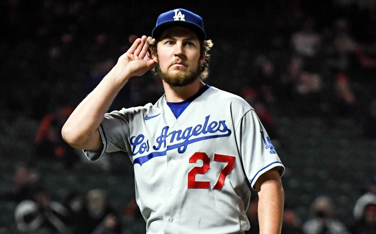 Trevor Bauer se burla... y los Dodgers vuelven a ganar