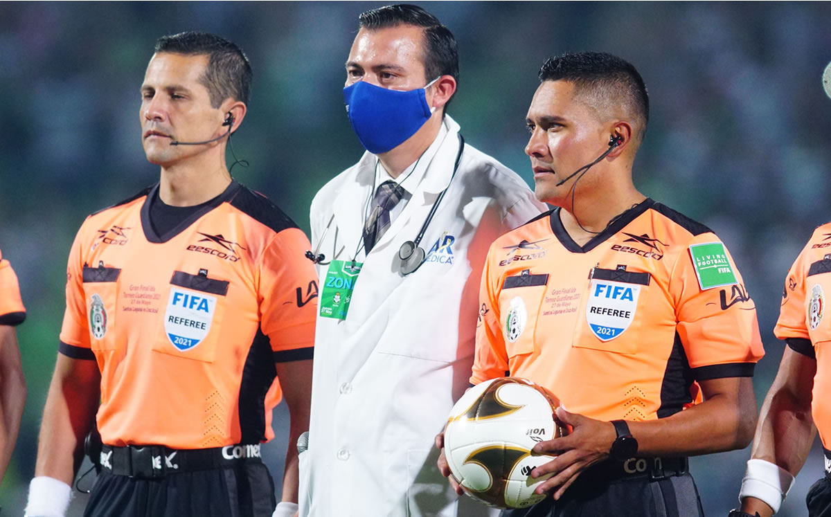Fernando Guerrero pitó una Final sin sacar las tarjetas (Imago7)