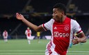 David Neres celebra su anotación ante Young Boys. FOTO: AFP.