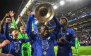 Kanté levantó la Orejona (AFP)