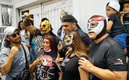 Luchadores consintieron al niño Mateo.