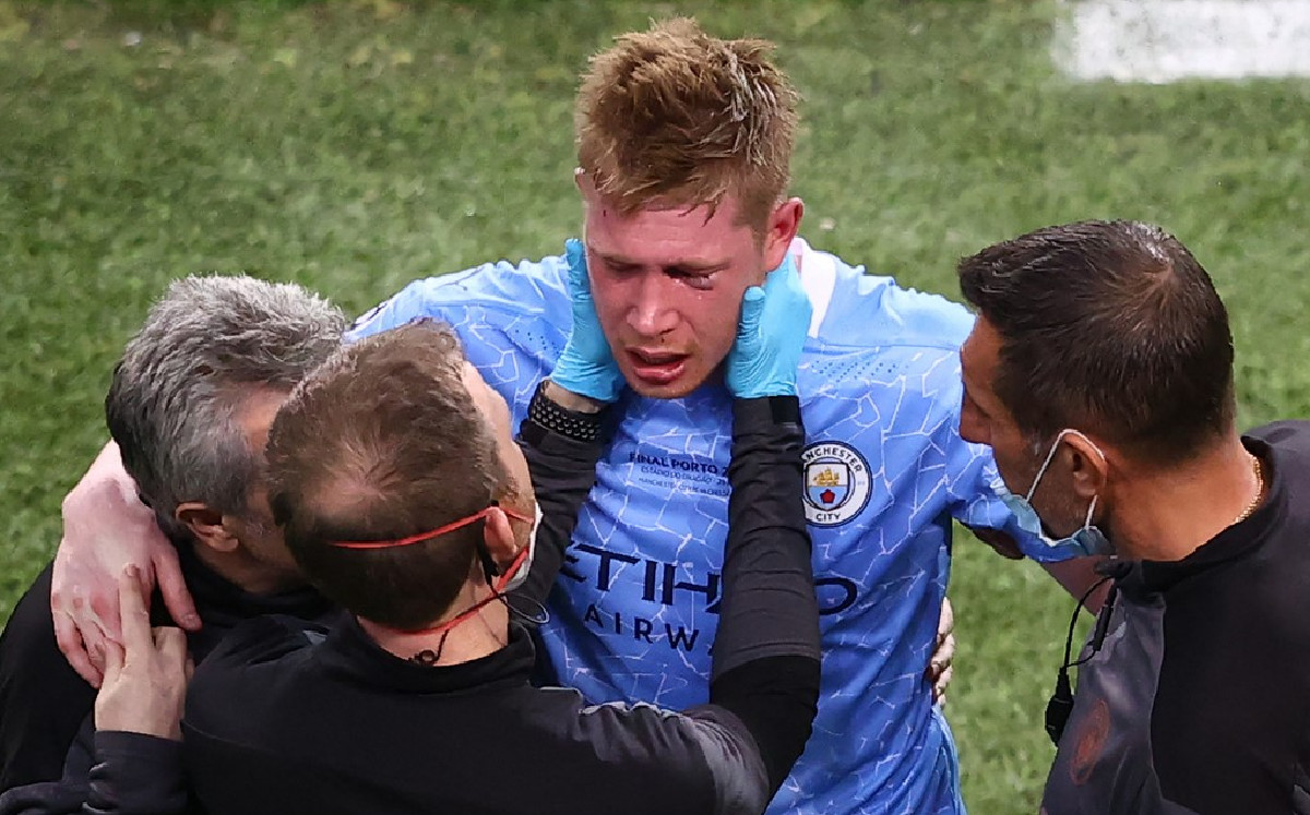 De Bruyne tuvo un choque en la final de la Champions League. (FOTO: AFP)