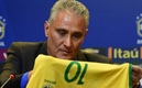 Tite apoya a sus jugadores, quienes también está molestos. (Foto: Especial/ AS)