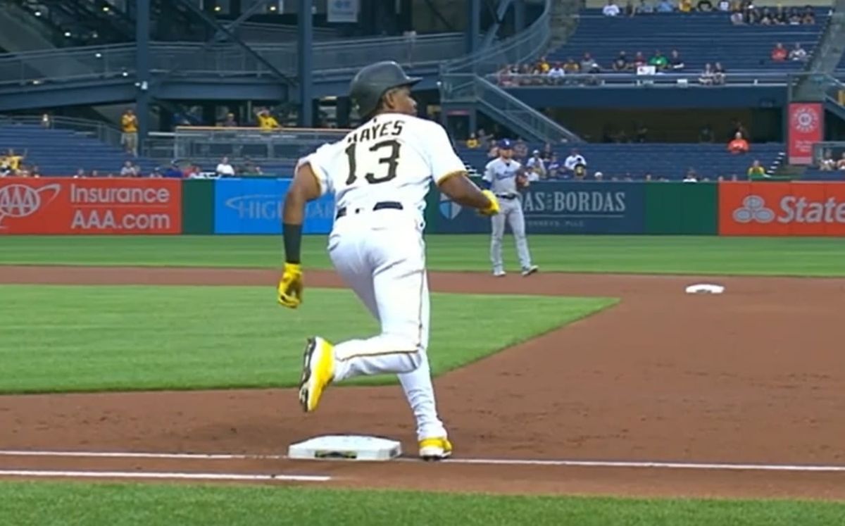 Ke’Bryan Hayes regresó al roster de los Pirates tras una estancia en lista de lesionados. (MLB.com)