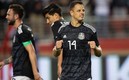 Chicharito aún no sabe si volverá a la Selección Mexicana. FOTO: Imago7.