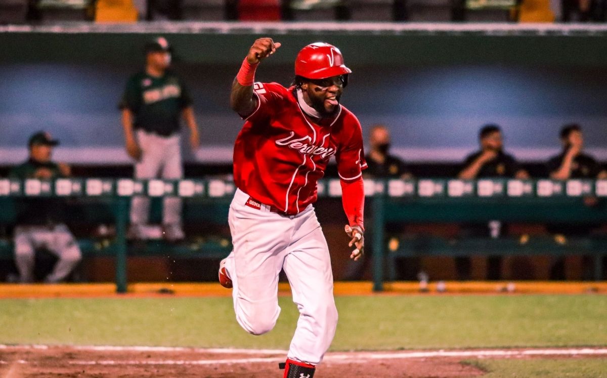 El Águila de Veracruz empató la serie que se definirá este domingo. (Cortesía)