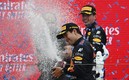 Checo Pérez en la celebración del tercer lugar en el GP de Francia. Foto: AFP