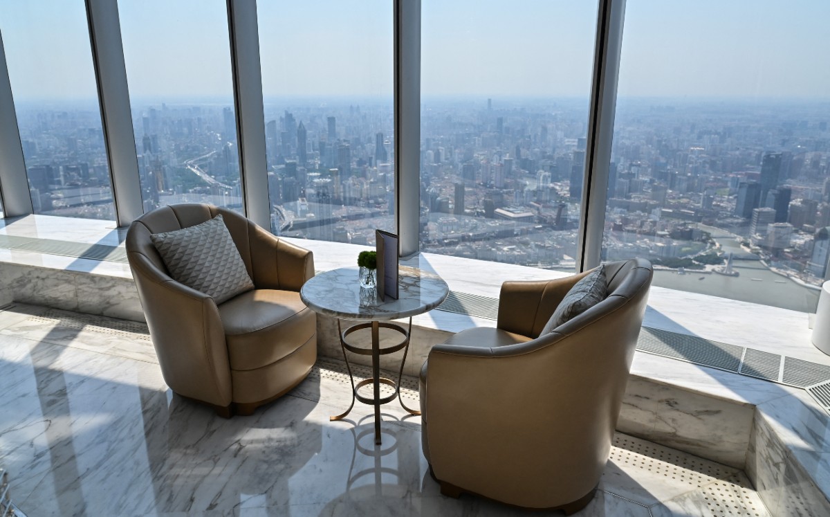 A 632 metros, hotel más alto del mundo abre en Shanghai - Vimarsana News
