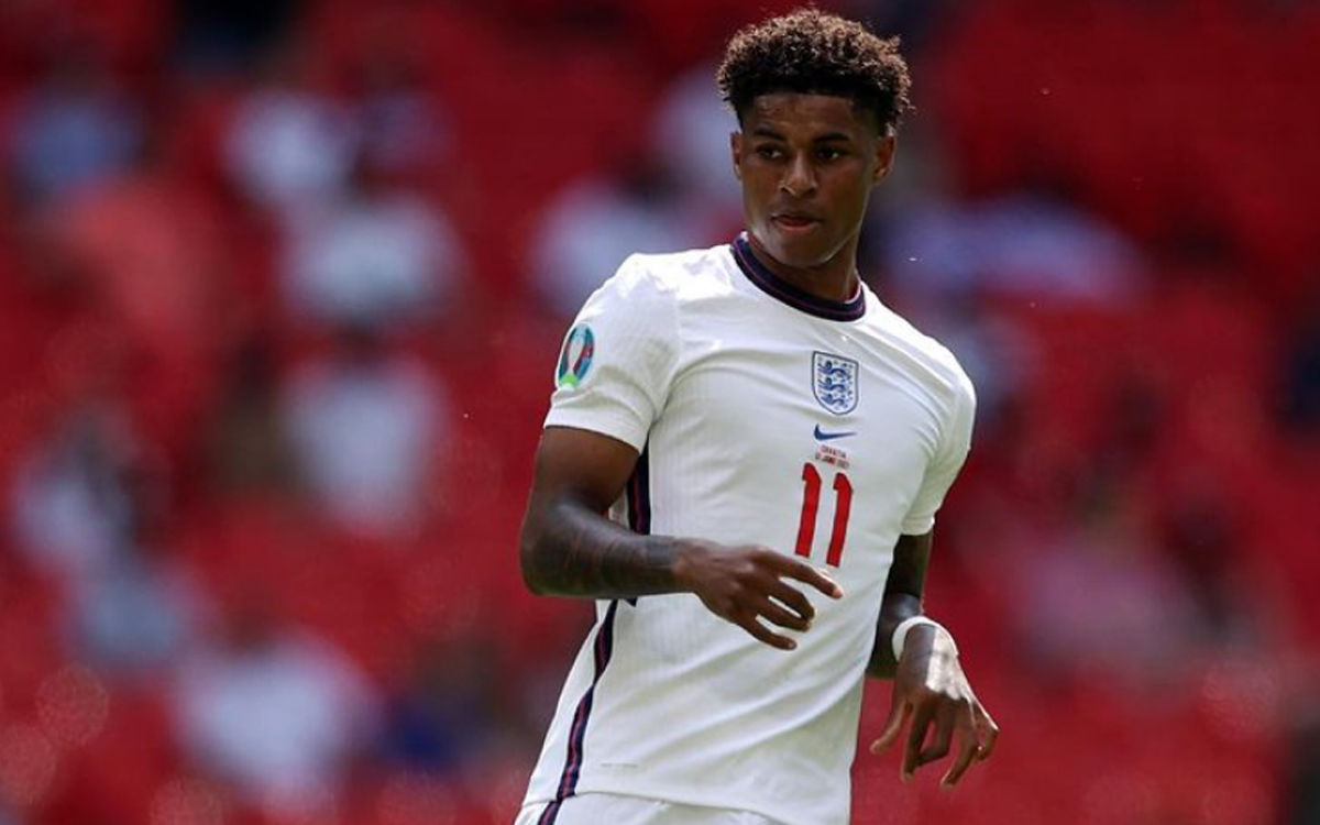 Marcus Rashford disputando un juego con la Selección de Inglaterra. (Instagram @marcusrashford)