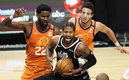 Paul George se echó a su equipo al hombro (AFP)