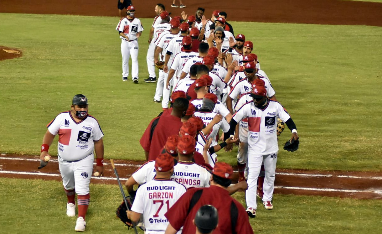 Piratas acaba con racha de 9 derrotas al vencer al Águila