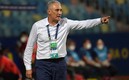 Tite durante el duelo ante Ecuador