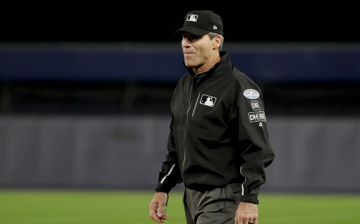 Ángel Hernández ha sido umpire de Grandes Ligas desde 1991. (AP)