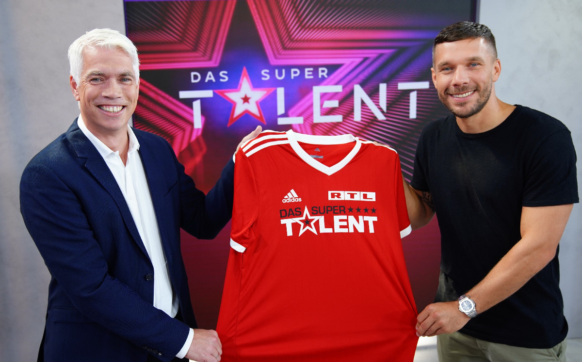 Podolski jugará en el futbol de Polonia