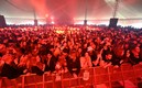 Imágenes del concierto realizado en el Sefton Park de Liverpool donde la gente pudo convivir sin mascarillas. Foto: AFP