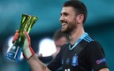 El arquero español ha encontrado redención luego de equivocarse en los Octavos ante Croacia. Foto: AFP