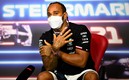 Lewis Hamilton confía en mantenerse con Mercedes. FOTO: Reuters.