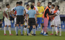 Roberto Tobar es uno de los árbitros de más experiencia en Conmebol (AFP)