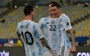 Di María celebra con Messi su gol en la Final ante Brasil. Foto: AFP