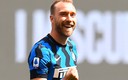 La afición del Inter mostró su apoyo a Eriksen