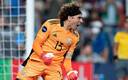 Memo Ochoa mostró su enojo por el golpe que se llevó el Chucky