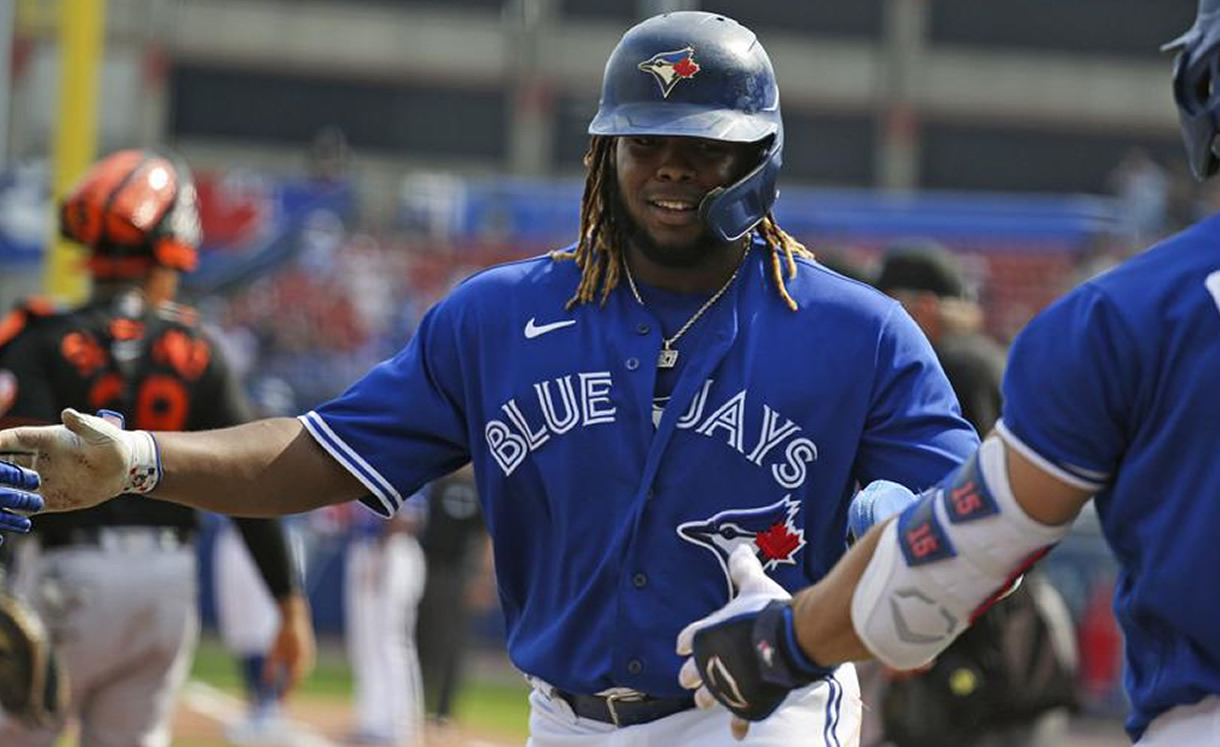 ¿Vladimir Guerrero ganará la Triple Corona?