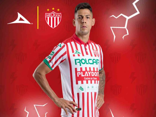 Necaxa causó furor pero negativamente en su afición con su nueva playera