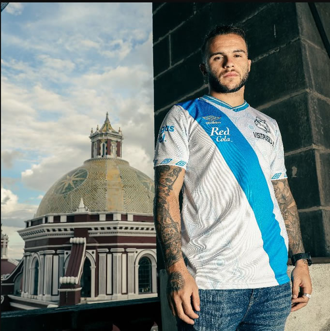 Puebla se lleva mención aparte. Se lucieron con un jersey espectacular de muchos detalles