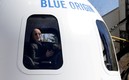 Bezos abordo del Blue Origini. Foto: Reuters