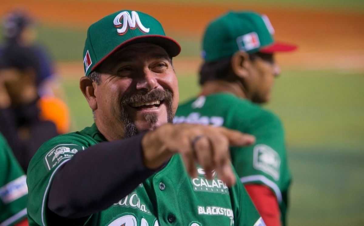 Benjamín Gil, el manager de la Selección Mexicana, fue una de las personas en la foto. (Mexsport)
