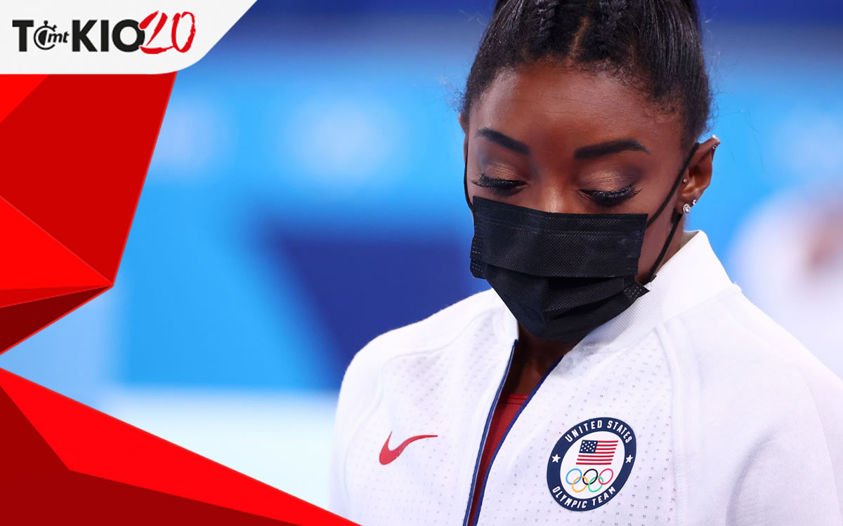 Simone Biles se retiró de la Final All-Around por equipos en Tokio 2020. (Reuters)