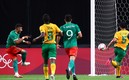 Pese a su falla, Vega hizo un gol ante Sudáfrica. FOTO: Reuters.