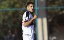 Peralta lee los labios de sus compañeros mientras está en el campo | Twitter @elClubOlimpia