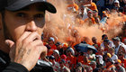 Afición vs Hamilton. (Reuters)