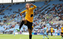 Fabio Silva festeja el gol que le anotó al Coventry. (FOTO: Wolves)