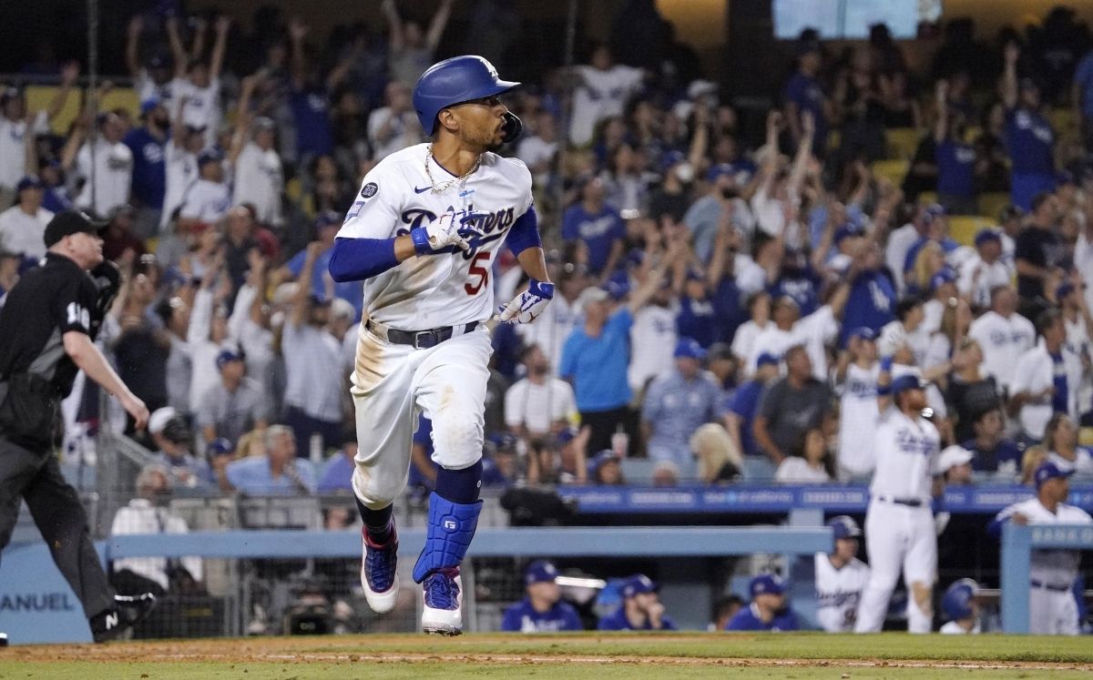 Los Dodgers reciben por primera vez a los Astros con el aforo completo desde la investigación. (AP)