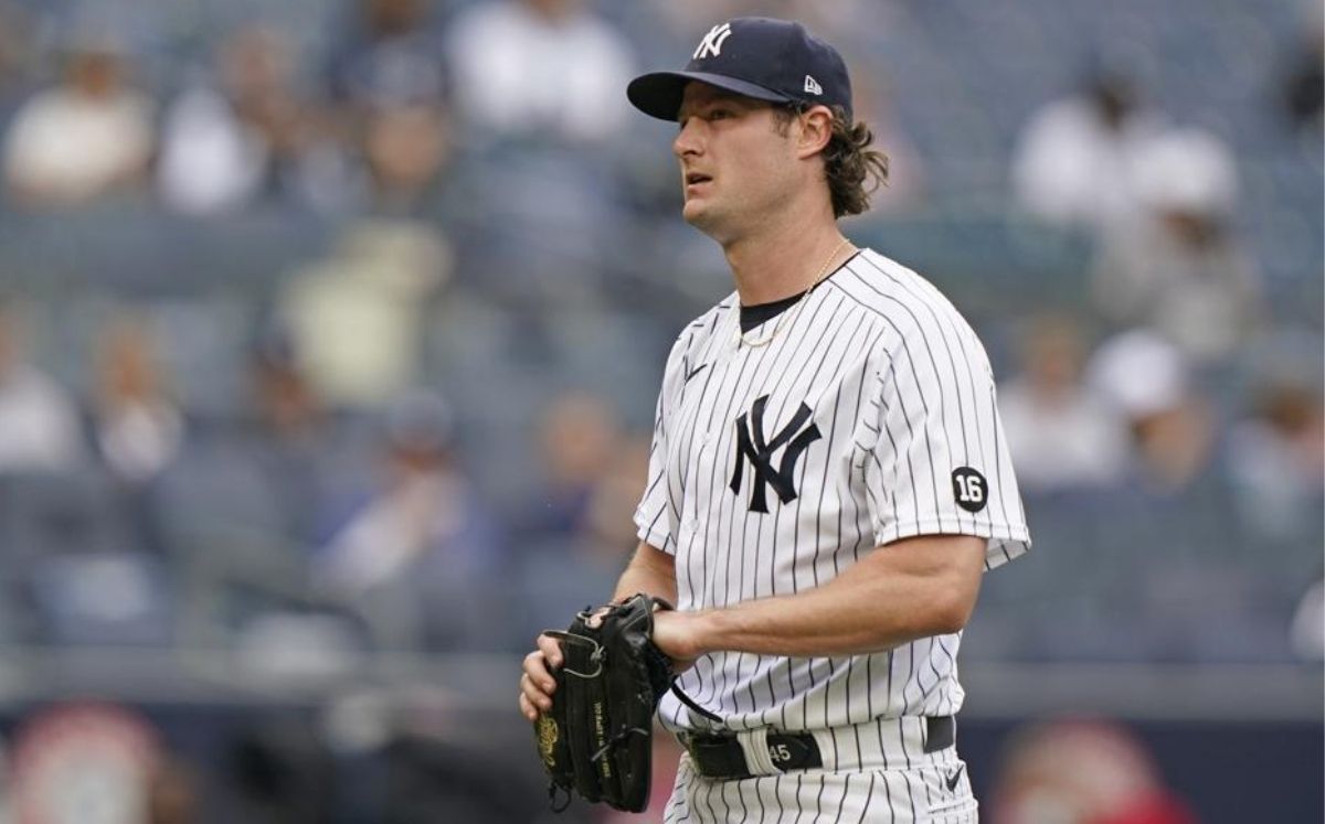 Gerrit Cole lidera la MLB en ponches con 176. (AP)