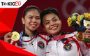 Apriyani Rahayu y Greysia Polii, medallistas de Indonesia. (Foto: Reuters)