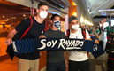 Montes, Charly y Aguirre llegaron el domingo a la ciudad de Monterrey. FOTO: Canal 6 Deportes)